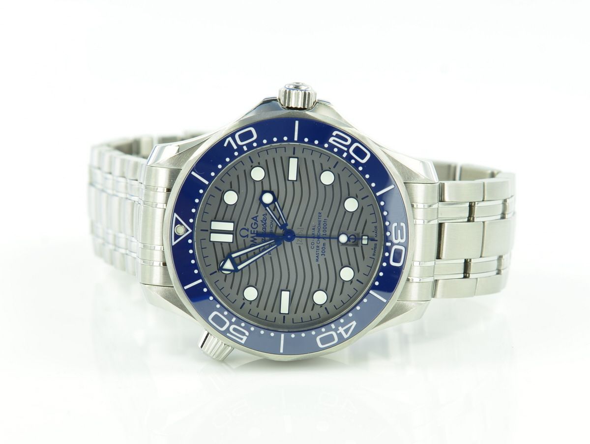 Omega Seamaster Diver 300M Master Chronometer
