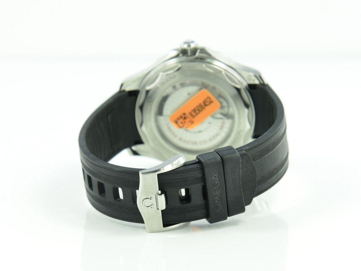 Omega Seamaster Diver 300M Master Chronometer
