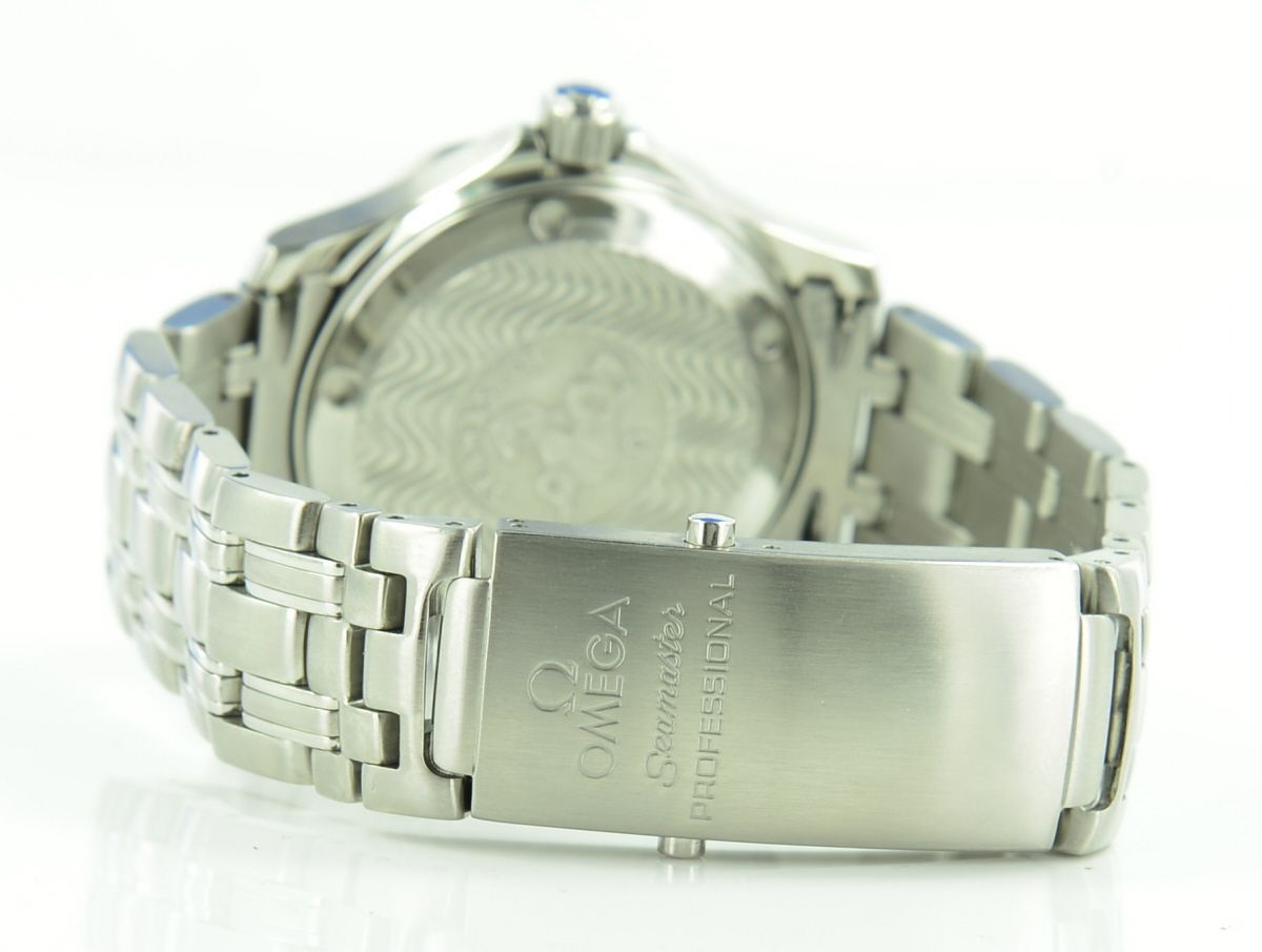 Omega Seamaster Diver 300M Medium