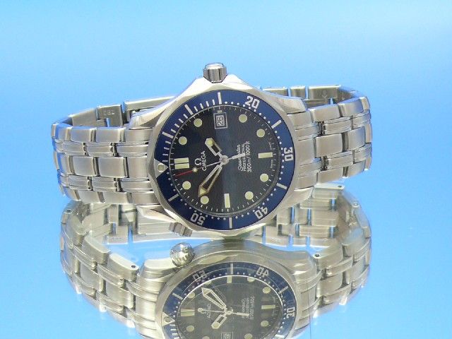 Omega Seamaster Diver 300M Medium