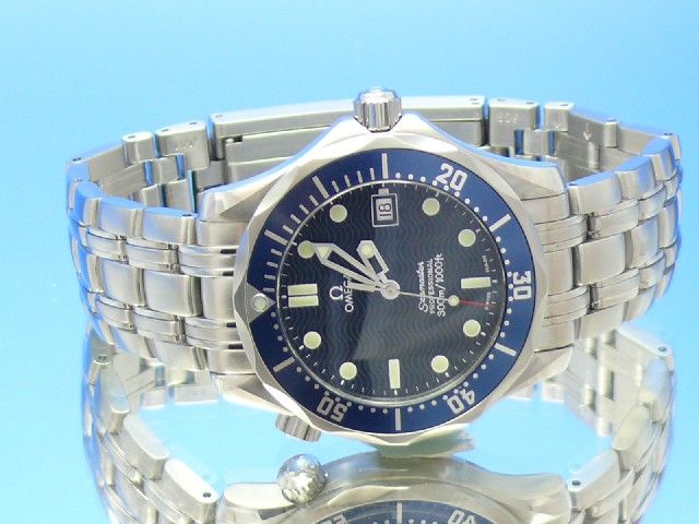 Omega Seamaster Diver 300M Medium