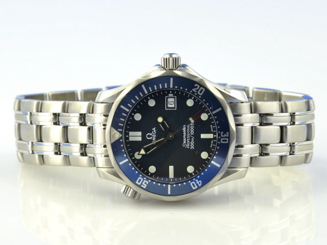 Omega Seamaster Diver 300M Medium Quarz