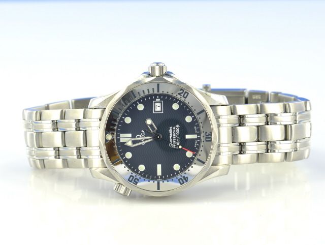 Omega Seamaster Diver 300M Medium Quarz
