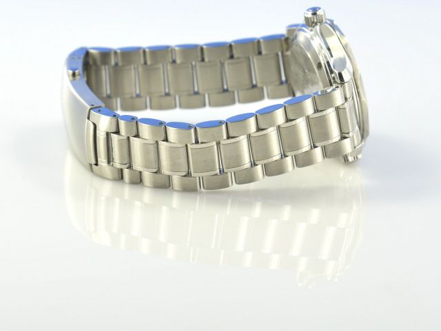 Omega Seamaster Diver 300M Medium Automatik