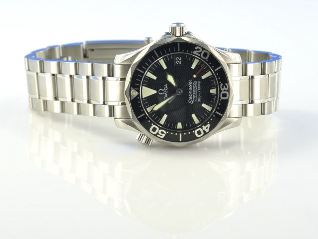 Omega Seamaster Diver 300M Medium Automatik