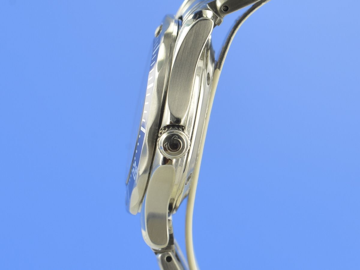 Omega Seamaster Diver 300M Medium Quarz