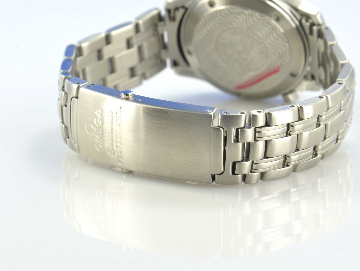 Omega Seamaster Diver 300M Medium Quarz