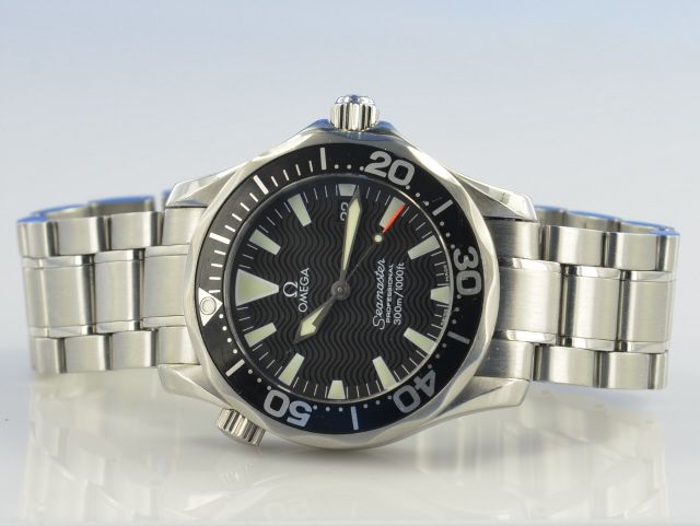 Omega Seamaster Diver 300M Medium Quarz