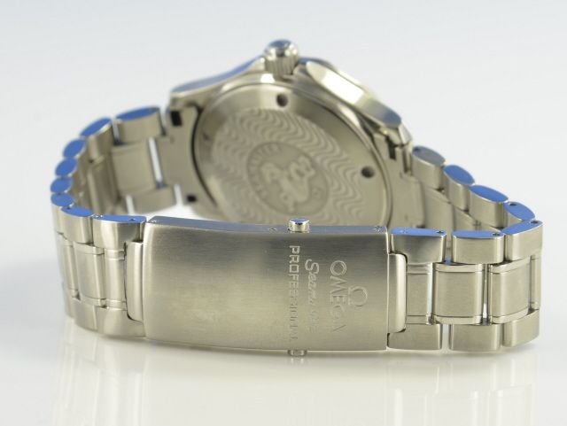 Omega Seamaster Diver 300M Medium Quarz