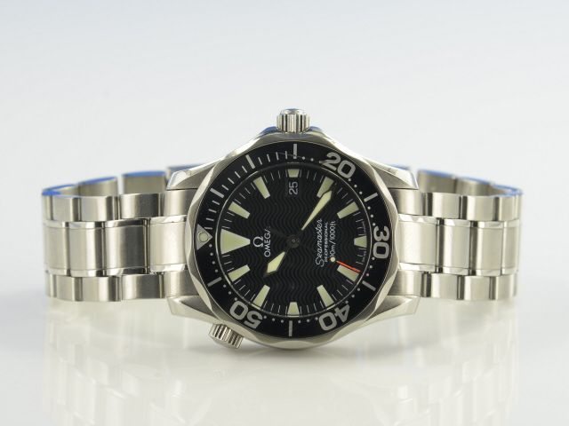 Omega Seamaster Diver 300M Medium Quarz