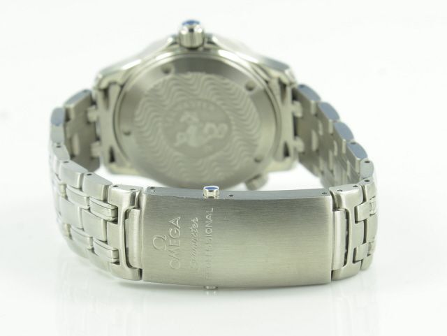 Omega Seamaster Diver 300M Medium Quarz