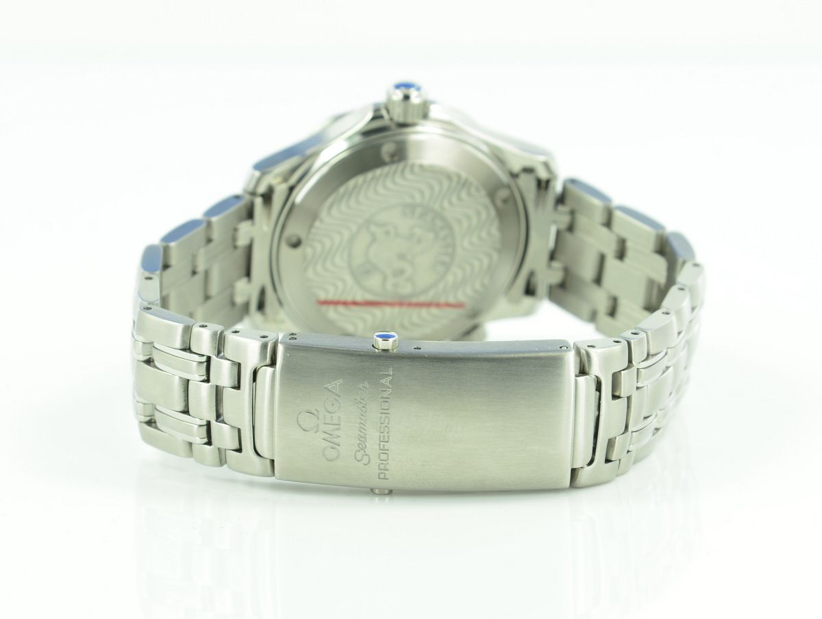 Omega Seamaster Diver 300M Mid Size 2561800