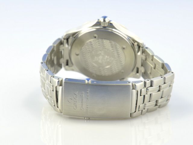 Omega Seamaster Diver 300M Professional