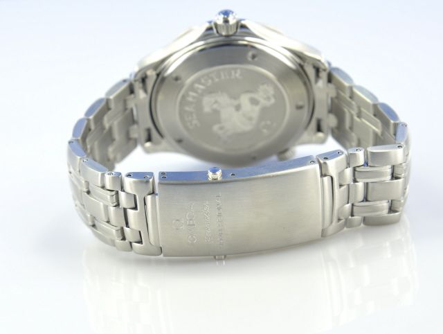 Omega Seamaster Diver 300M Quarz