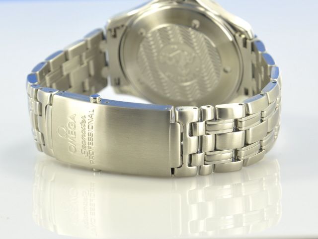 Omega Seamaster Diver 300M Quarz 41 mm