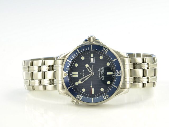 Omega Seamaster Diver 300M Quarz 41 mm