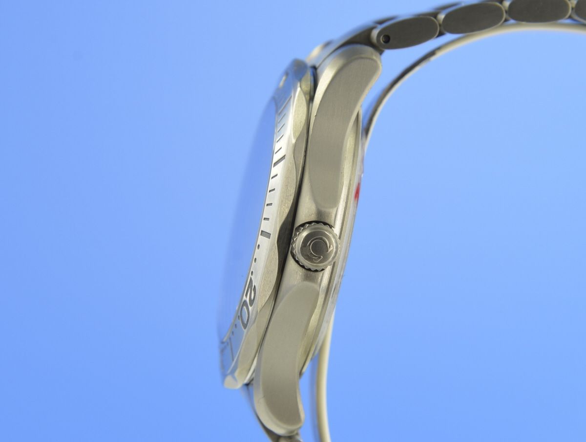 Omega Seamaster Diver 300M Titan