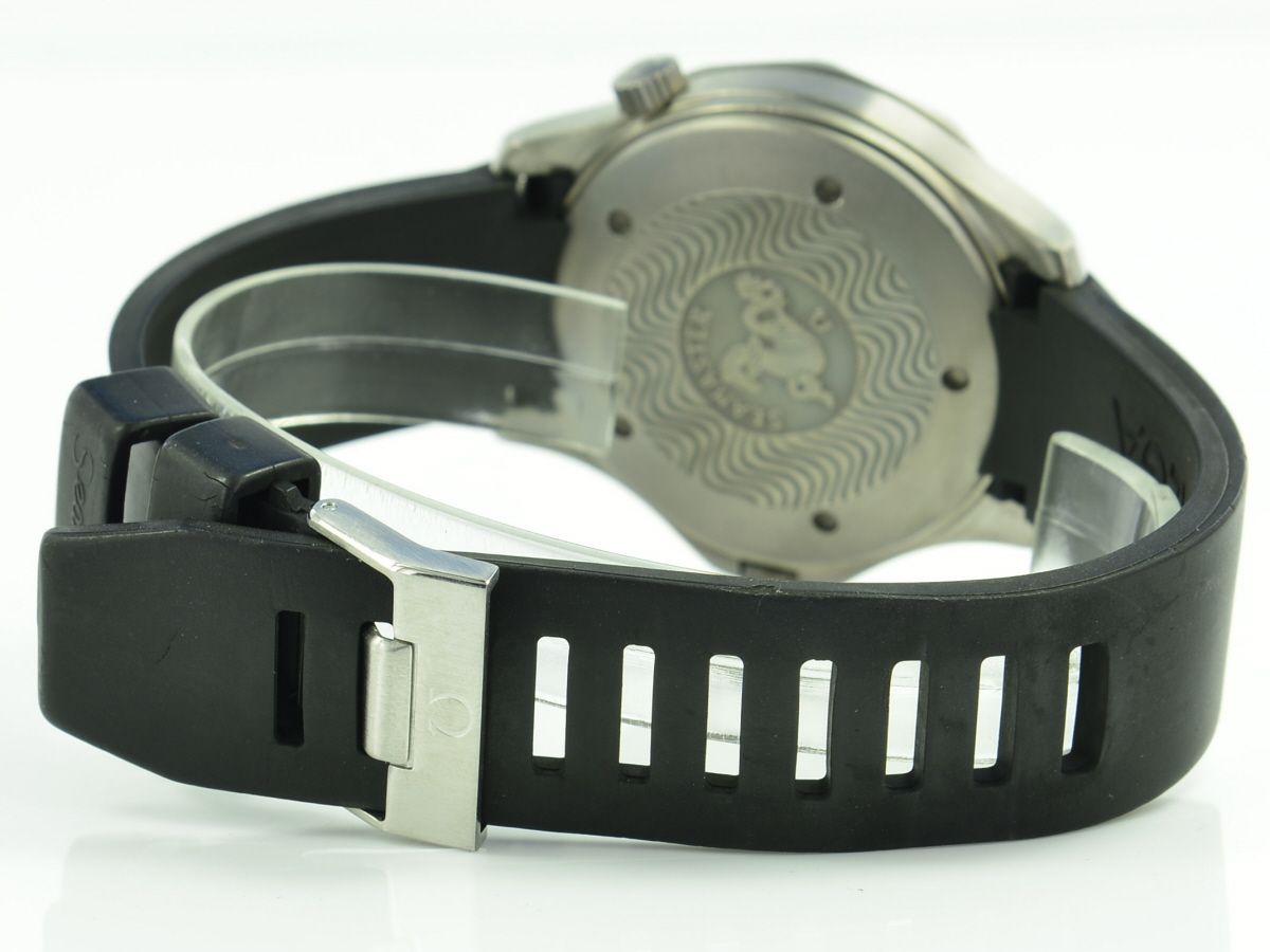 Omega Seamaster Diver 300M Titan Red Dial Seltenheit 168.1623