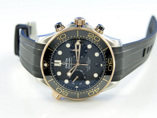 Omega Seamaster Diver 300M Master Chronometer Chronograph