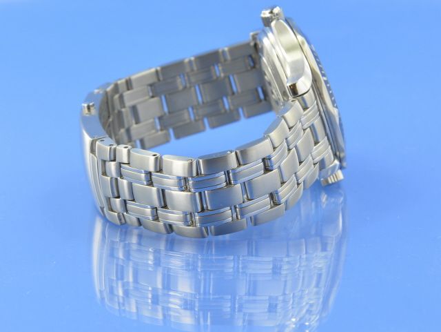 Omega Seamaster James Bond 007 Limited Edition