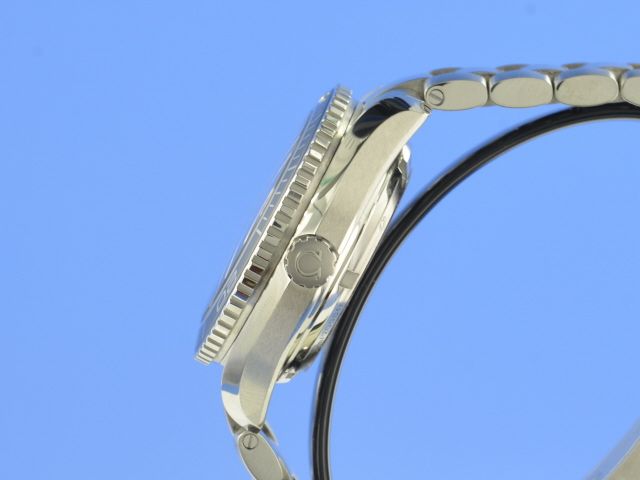 Omega Seamaster Planet Ocean 42 mm