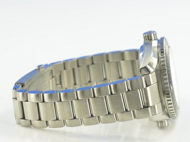 Omega Seamaster Planet Ocean 42 mm