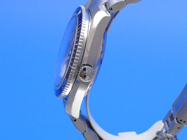 Omega Seamaster Planet Ocean 42 mm