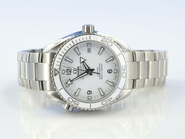 Omega Seamaster Planet Ocean 42 mm
