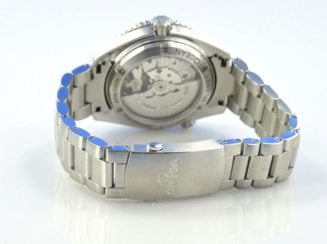 Omega Seamaster Planet Ocean 42 mm Keramik