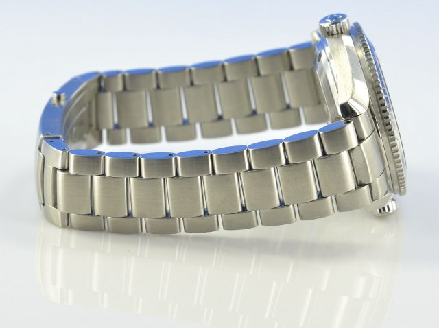 Omega Seamaster Planet Ocean 42 mm