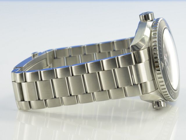 Omega Seamaster Planet Ocean Bigsize