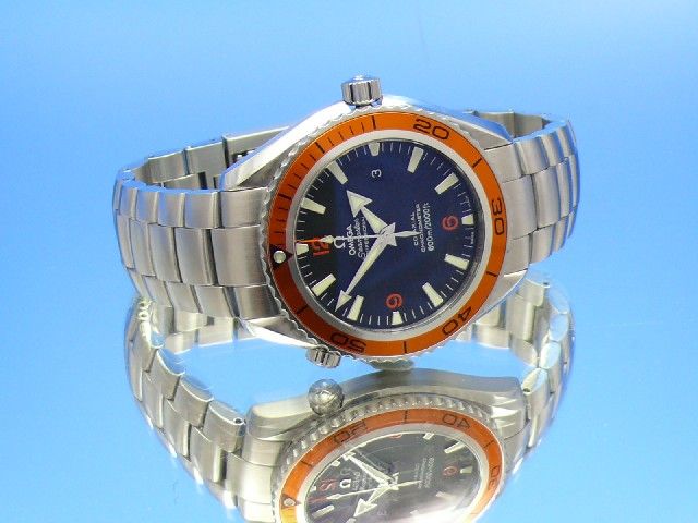 Omega Seamaster Planet Ocean Bigzise