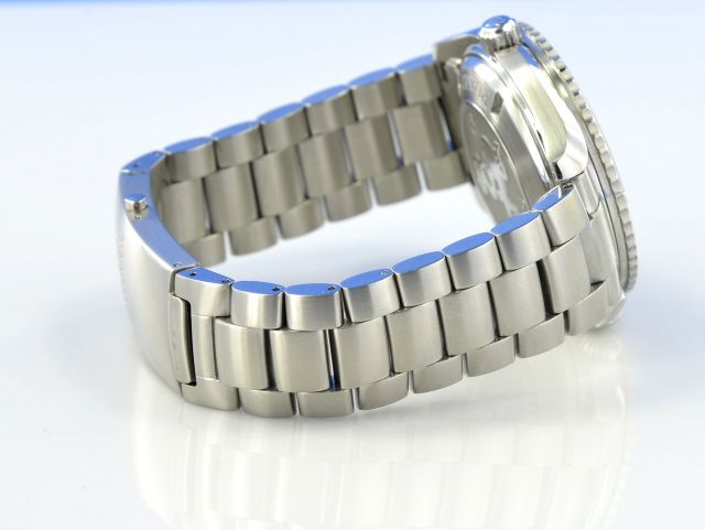 Omega Seamaster Planet Ocean Co-Axial 45 mm