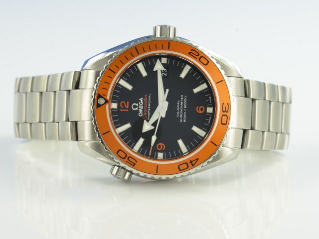 Omega Seamaster Planet Ocean Co-Axial Cal.8500