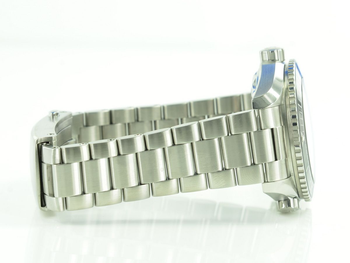 Omega Seamaster Planet Ocean Master Chronometer