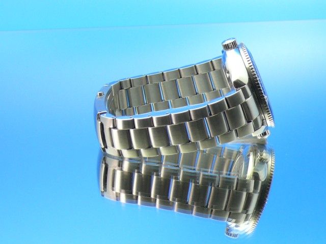 Omega Seamaster Planet Ocean