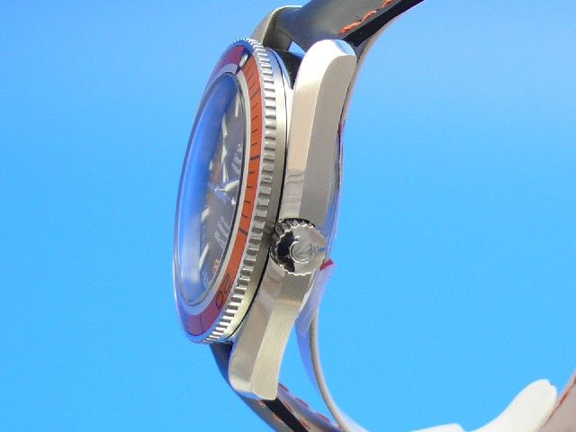 Omega Seamaster Planet Ocean 42 mm ungetr.