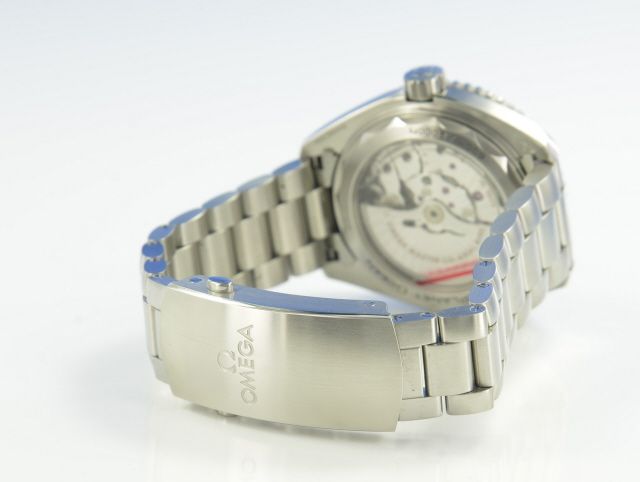 Omega Seamaster Planet Ocean 43.5 mm
