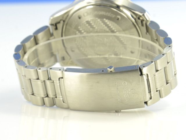 Omega Seamaster Racing