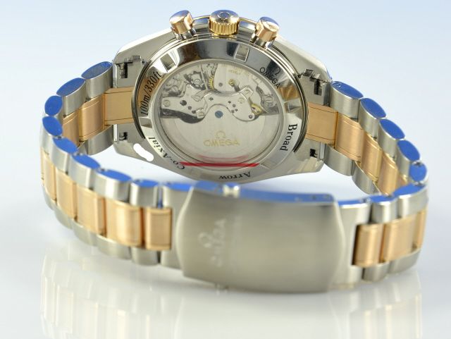 Omega Speedmaster Broad Arrow 1957 Stahl/Rotgold