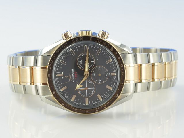 Omega Speedmaster Broad Arrow 1957 Stahl/Rotgold