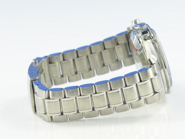 Omega Speedmaster Broad Arrow 42 mm