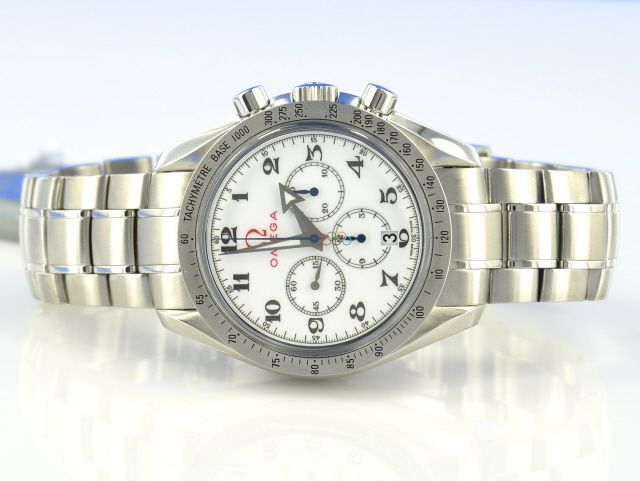 Omega Speedmaster Broad Arrow Olympia London 2012