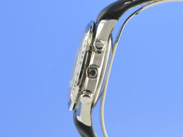 Omega Speedmaster Date