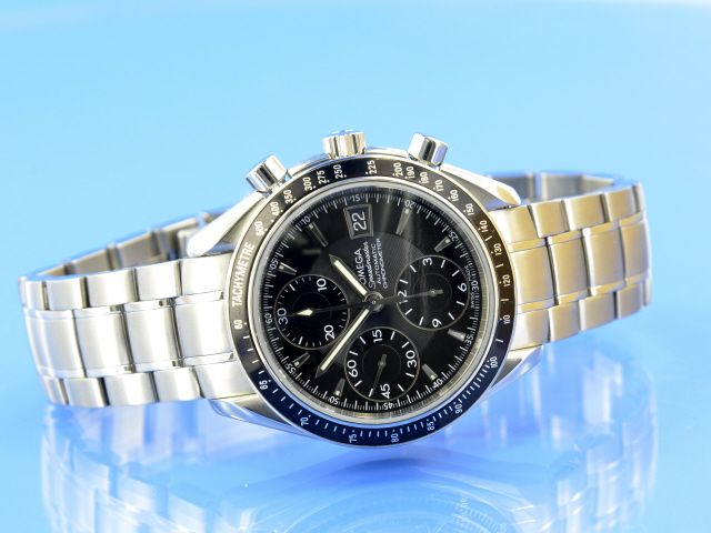 Omega Speedmaster Date 40mm Chronograph
