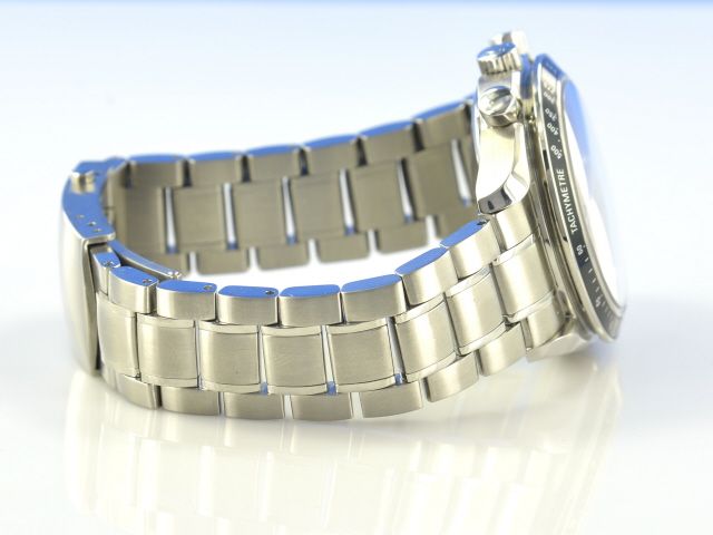 Omega Speedmaster Date Chronograph Chronometer