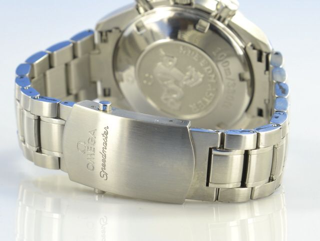 Omega Speedmaster Date Chronograph Chronometer