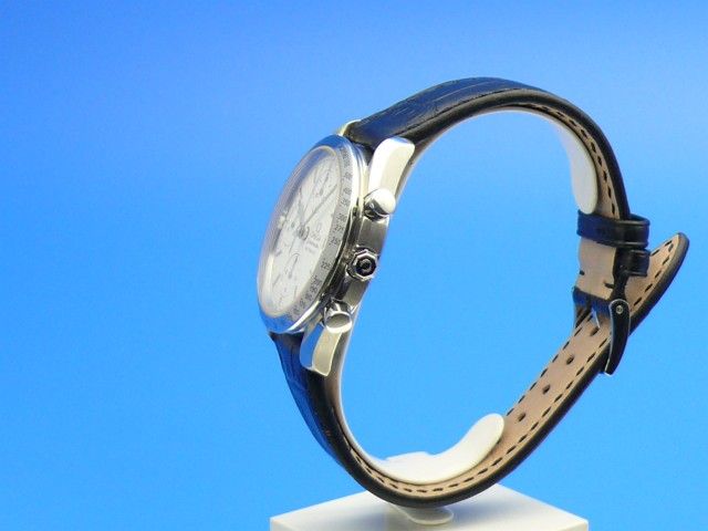 Omega Speedmaster Date Chronograph