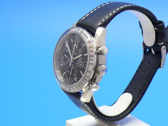 Omega Speedmaster Date Chronograph