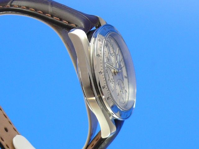 Omega Speedmaster Date Chronograph